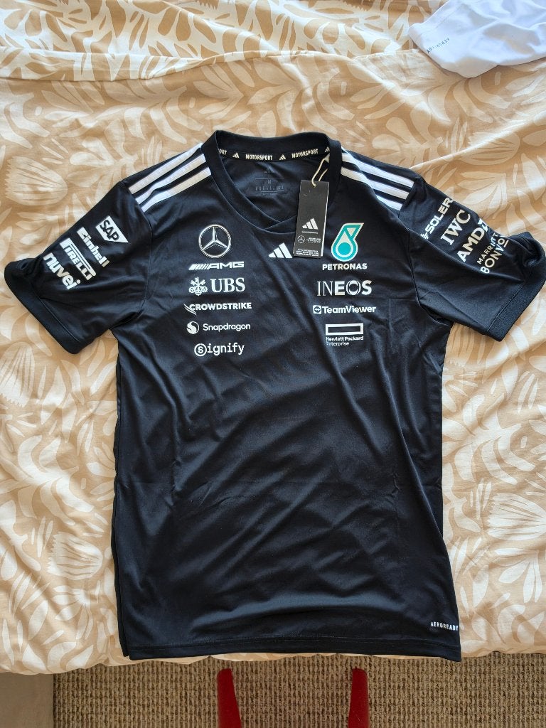 Nieuw Mercedes F1 Shirt Zwart - Maat M, Maat 48/50 (M), Zwart, Nieuw, Ophalen of Verzenden