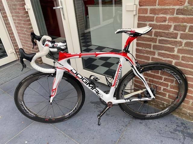 Pinarello Dogma duurste model, Gebruikt, Heren, 57 tot 61 cm, Meer dan 20 versnellingen