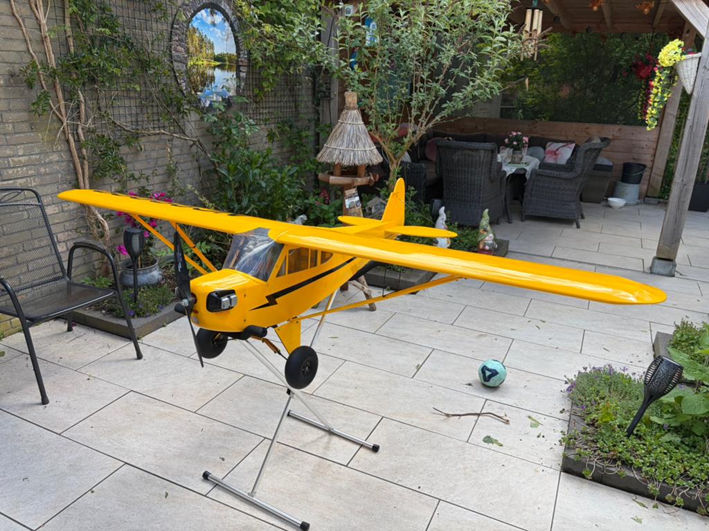 Piper-Cub RC Vliegtuig - 230 cm spanwijdte, Hobby en Vrije tijd, Modelbouw | Radiografisch | Vliegtuigen, Ophalen, Gebruikt