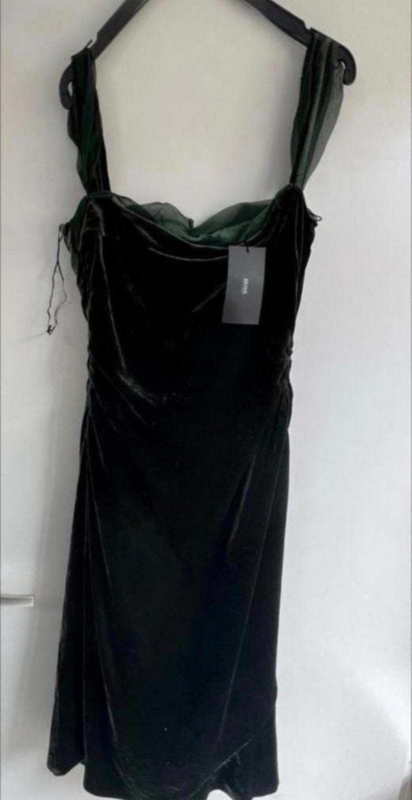 Heel mooie Dames Avondjurk HUGO BOSS maat 38 donkergroen!, Maat 38/40 (M), Nieuw, Ophalen of Verzenden, Knielengte