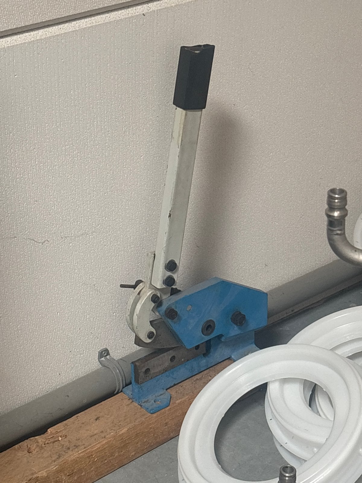 HBM 150 mm Handschaar - Plaat- en Rondstafsnijder, Ophalen, Gebruikt