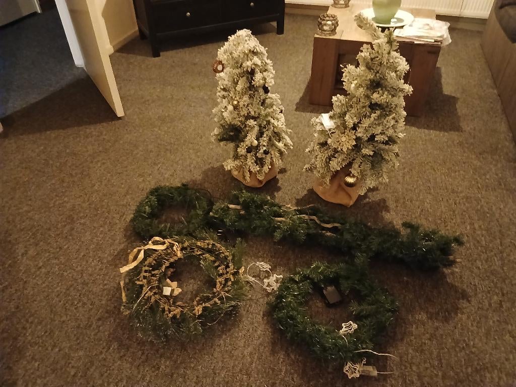 Kerstspullen!, Diversen, Ophalen