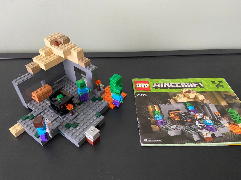 LEGO - 21119 - Minecraft - The Dungeon, Kinderen en Baby's, Minecraft, Lego, Ophalen of Verzenden, Zo goed als nieuw