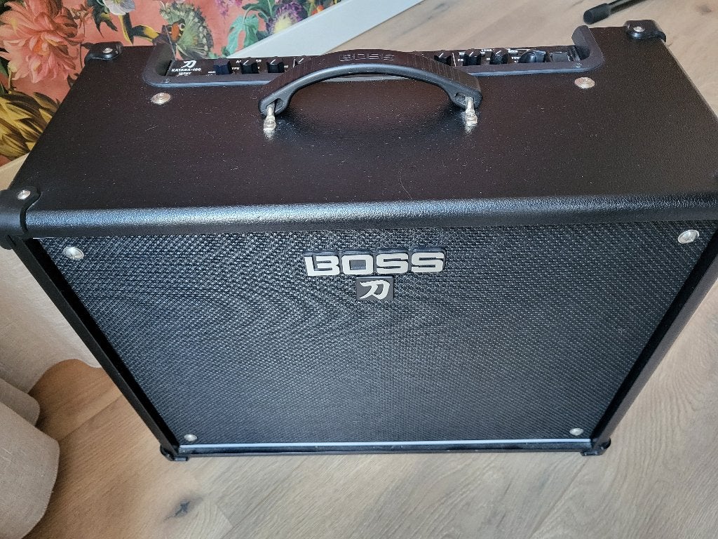 Boss Katana 100 MK1, Muziek en Instrumenten, Ophalen, Gebruikt, Gitaar, 100 watt of meer