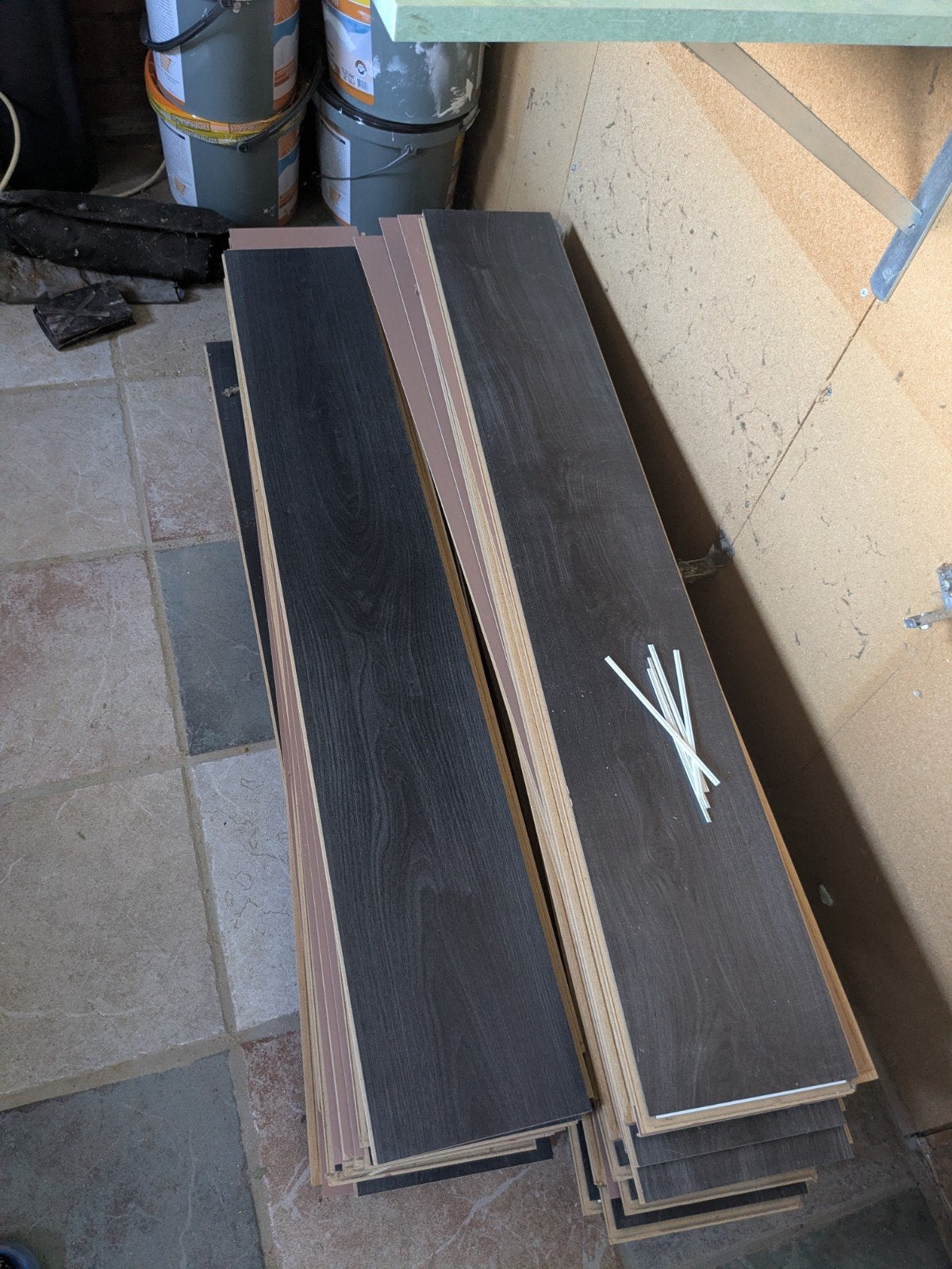 Zwart houtnerf laminaat, gebruikt maar gratis, Ophalen, Gebruikt, 50 tot 150 cm, 5 tot 10 m²