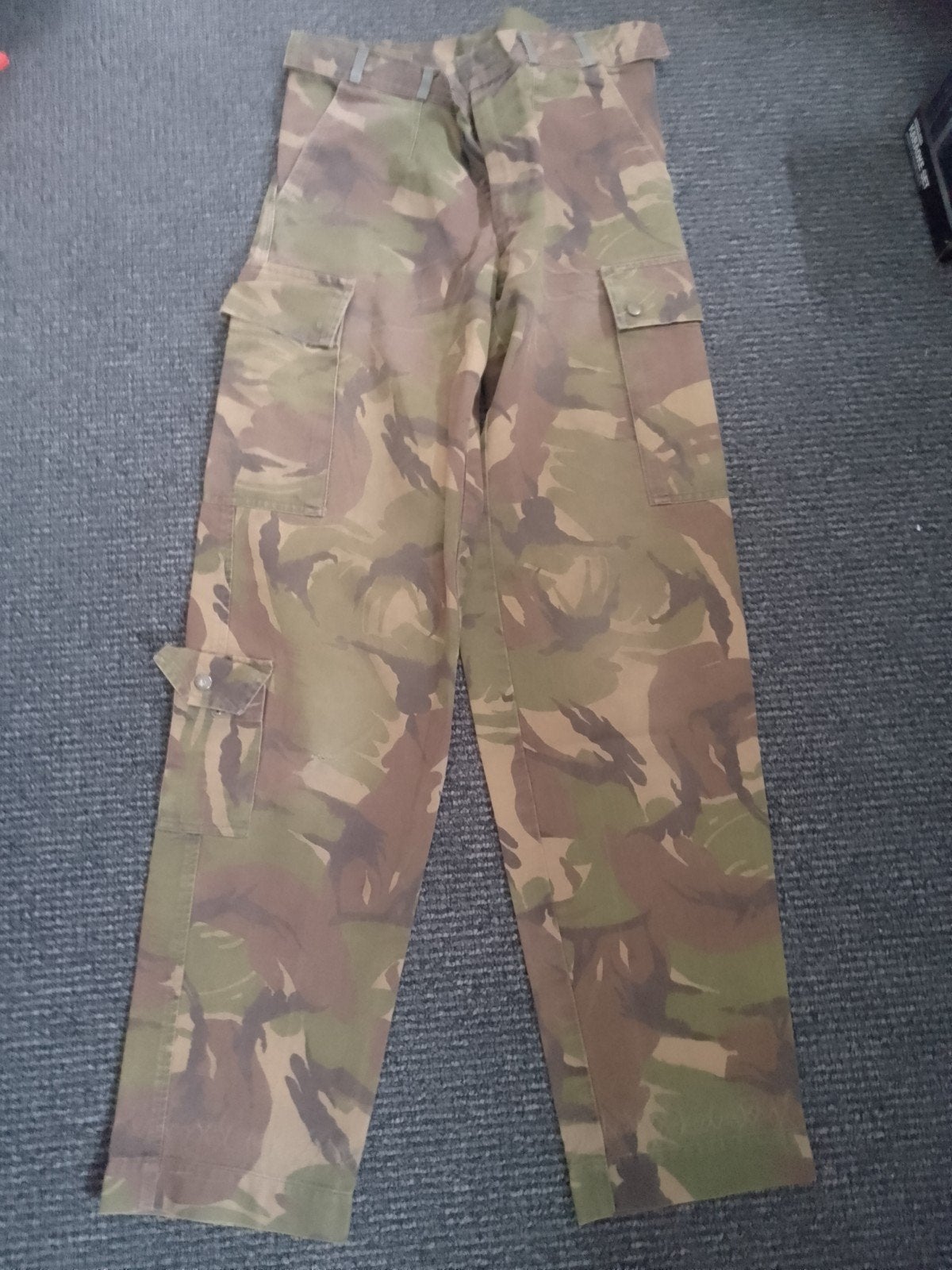 DEFENSIE CAMOUFLAGE BROEK (KL), Ophalen of Verzenden, Landmacht, Nederland, Kleding of Schoenen