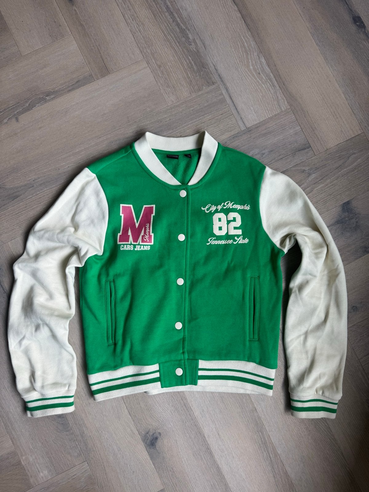 Verschillende soorten meidenkleding. Kan weg dus doe een bod, Ophalen of Verzenden, Gebruikt, Jongen of Meisje, Trui of Vest
