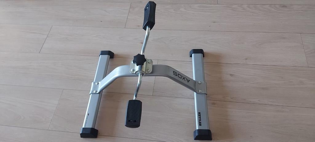 Kettler Axos Trainfiets Pedalen - Goede Staat, Gebruikt, Ophalen of Verzenden, Metaal, Benen