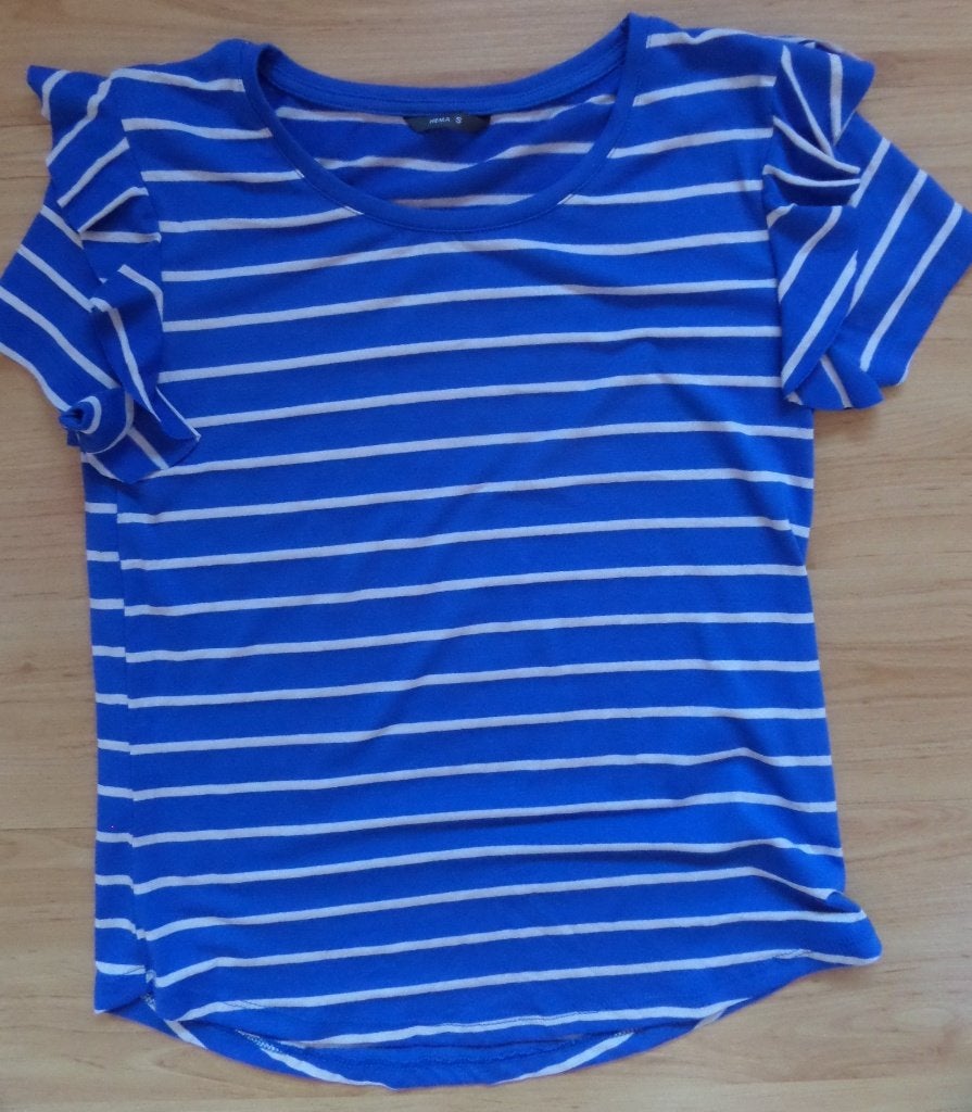 Kobaltblauw Hema shirt met witte strepen en volant maat S, Blauw, Ophalen of Verzenden, Zo goed als nieuw, Korte mouw