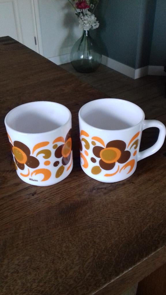 Oranje/bruine Knorr mokken, Ophalen of Verzenden, Zo goed als nieuw, Overige stijlen, Kop(pen) en/of Schotel(s)
