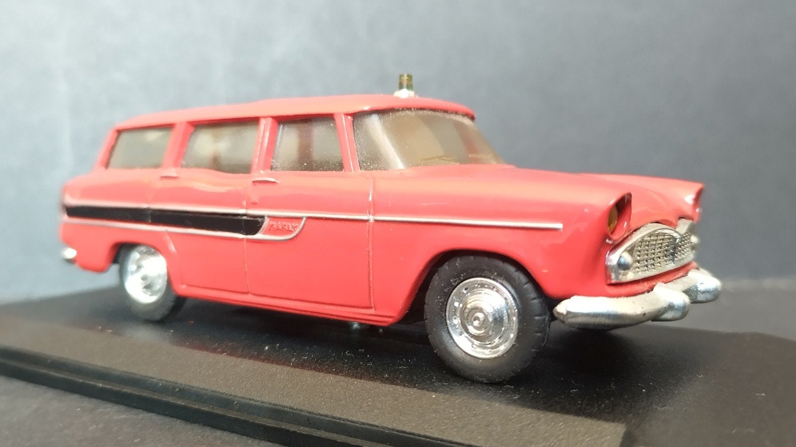 Simca Marly Pompiers 1:43 Eligor Pol, Hobby en Vrije tijd, Modelauto's | 1:43, Overige merken, Auto, Verzenden, Nieuw