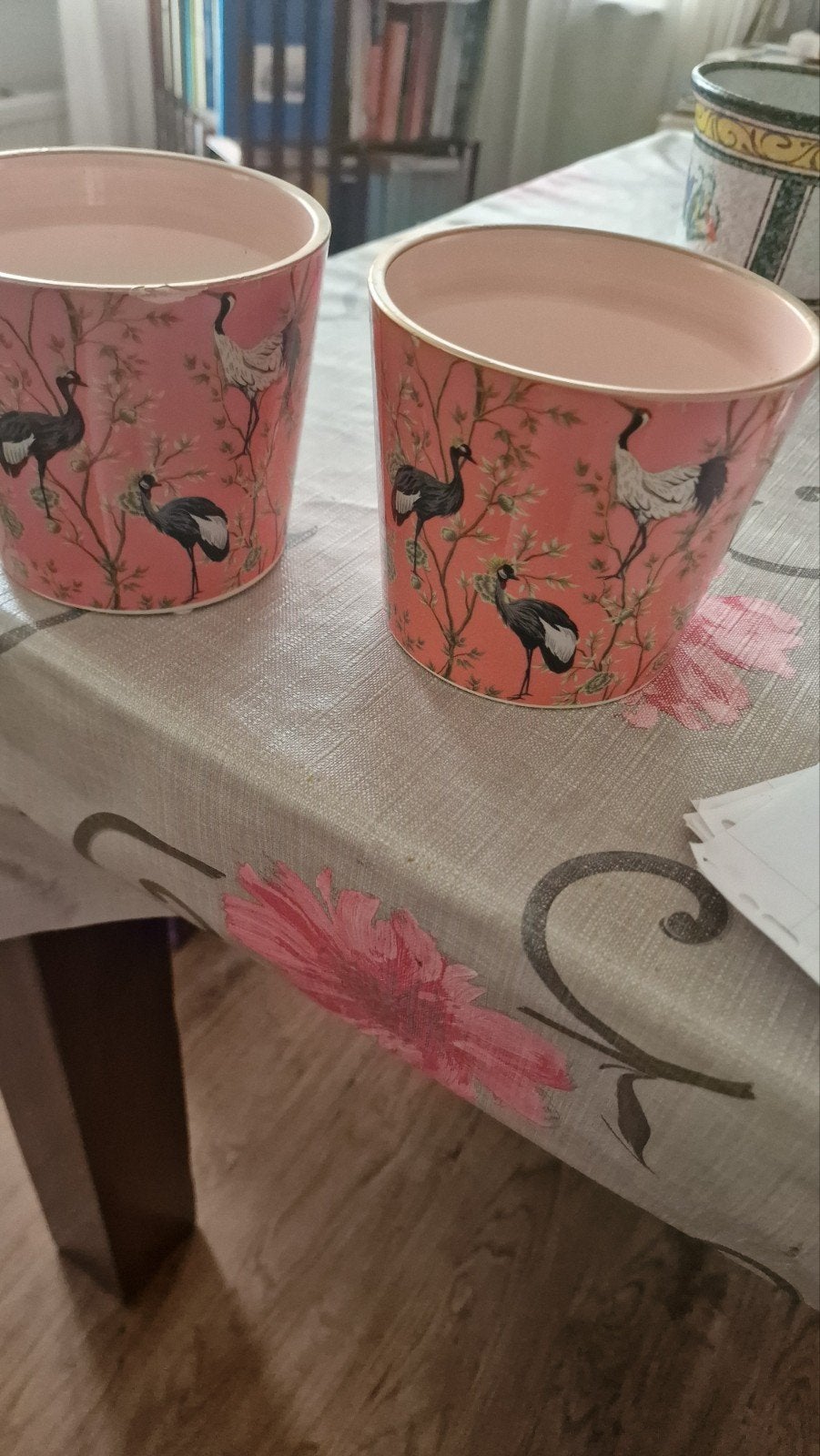 Roze bloempotten met kraanvogels - 12cm x 11cm, Gebruikt, Rond, Binnen, Ophalen of Verzenden