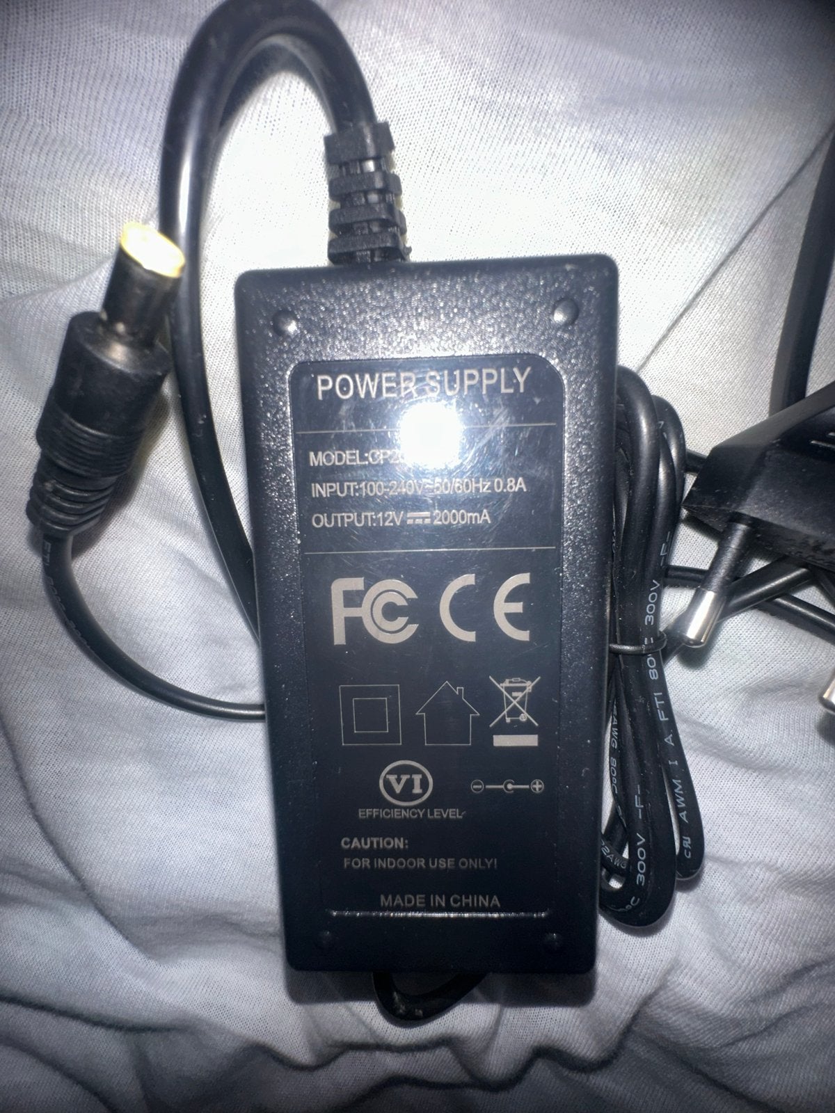 Universele 12V 2A Voeding Adapter (Model: CP20), Audio, Tv en Foto, Ophalen of Verzenden, Gebruikt