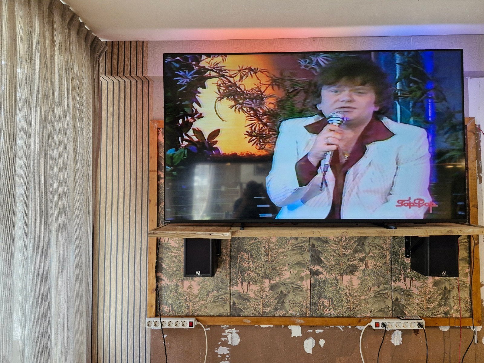 PHILIPS  TV 75 INCH, Ophalen, Philips, 50 Hz, Zo goed als nieuw