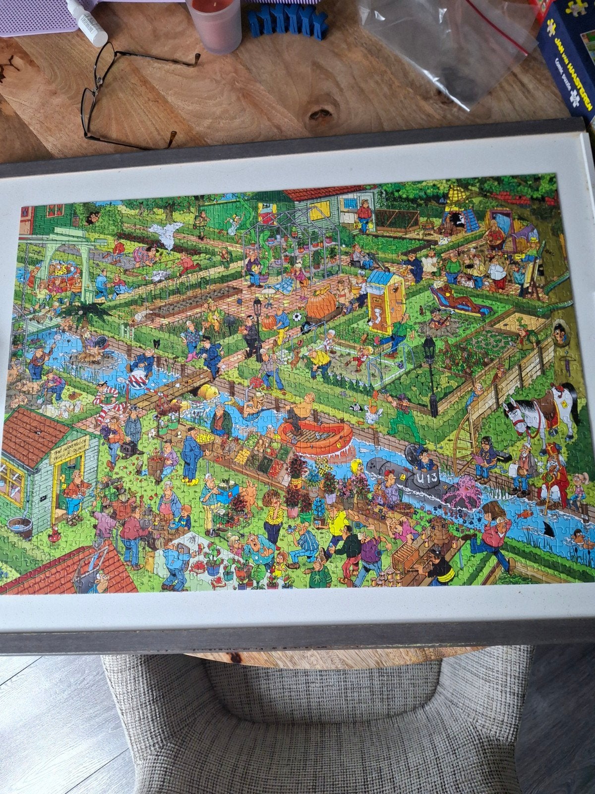 Jan van Haasteren De Volkstuintjes 1000 stukjes, Hobby en Vrije tijd, Denksport en Puzzels, Ophalen, 500 t/m 1500 stukjes, Zo goed als nieuw