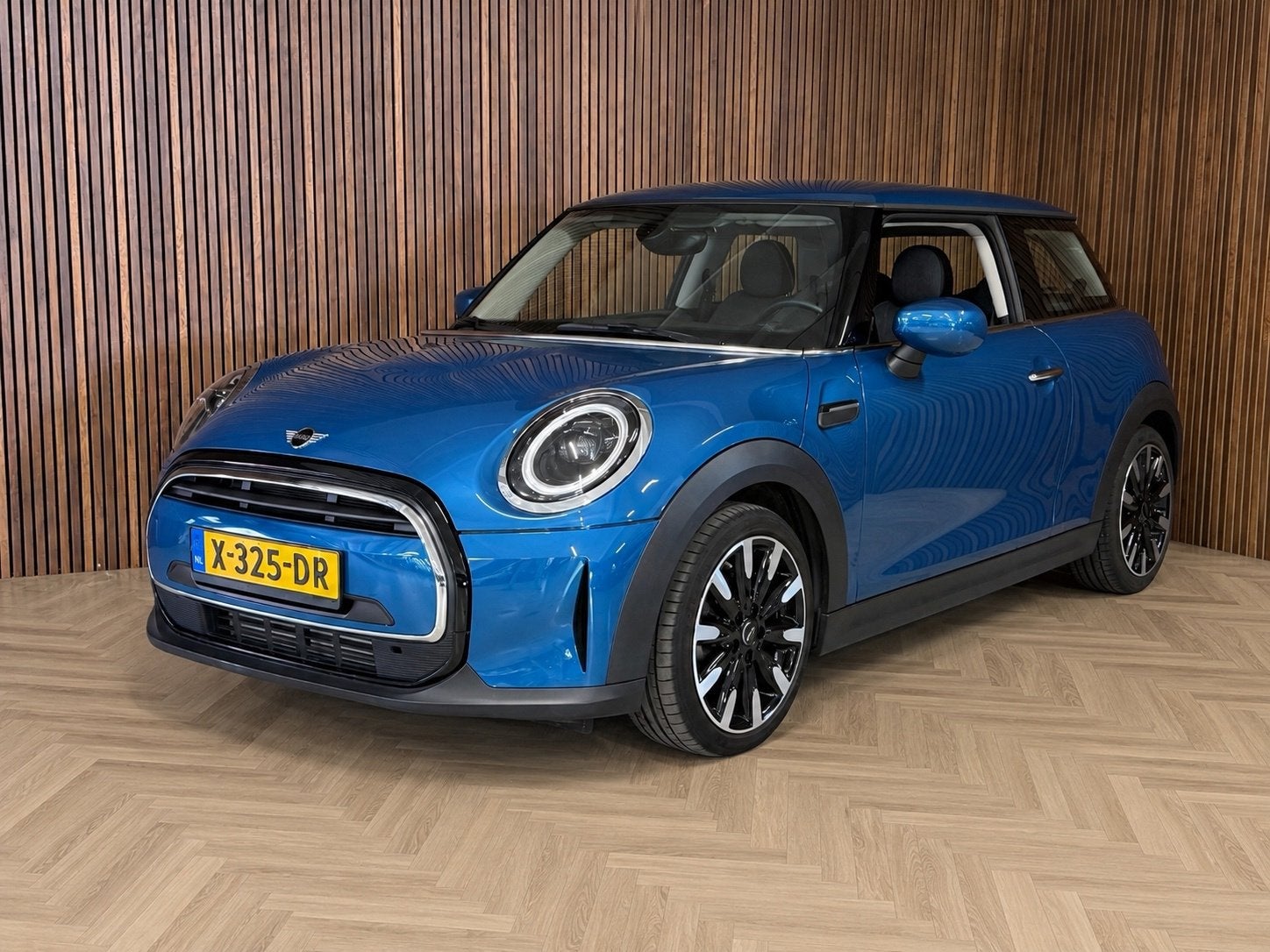 Mini 3-Deurs 1.5 One Essential - Carplay - Dealer, Auto's, Mini, Voorwielaandrijving, Gebruikt, Met garantie (alle), 49 €/maand