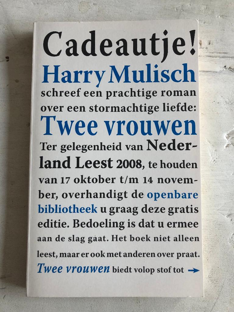 Harry Mulish - Twee vrouwen, Boeken, Boekenweekgeschenken, Zo goed als nieuw, Ophalen of Verzenden