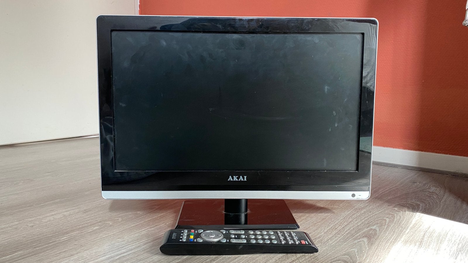 Akai monitor/Tv 19 inch, Audio, Tv en Foto, Televisies, Gebruikt, LCD, 40 tot 60 cm, HD Ready (720p), Overige merken, 50 Hz, Ophalen