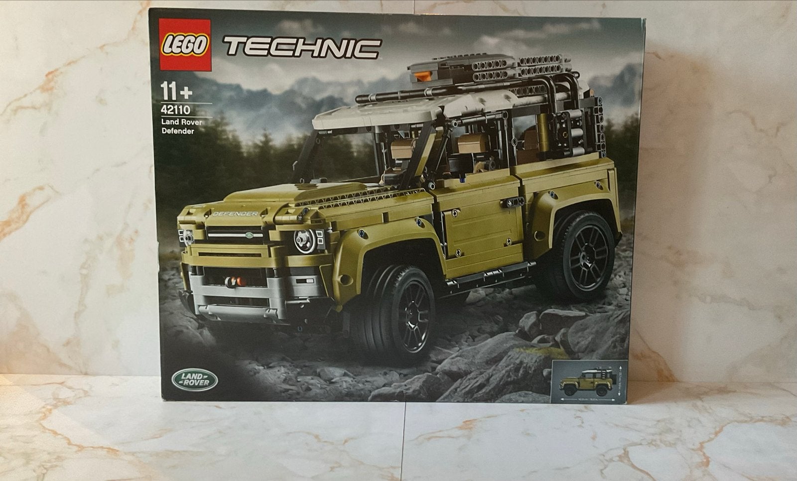 LEGO Technic 42110 Land Rover Defender Nieuw in doos, Ophalen of Verzenden, Nieuw