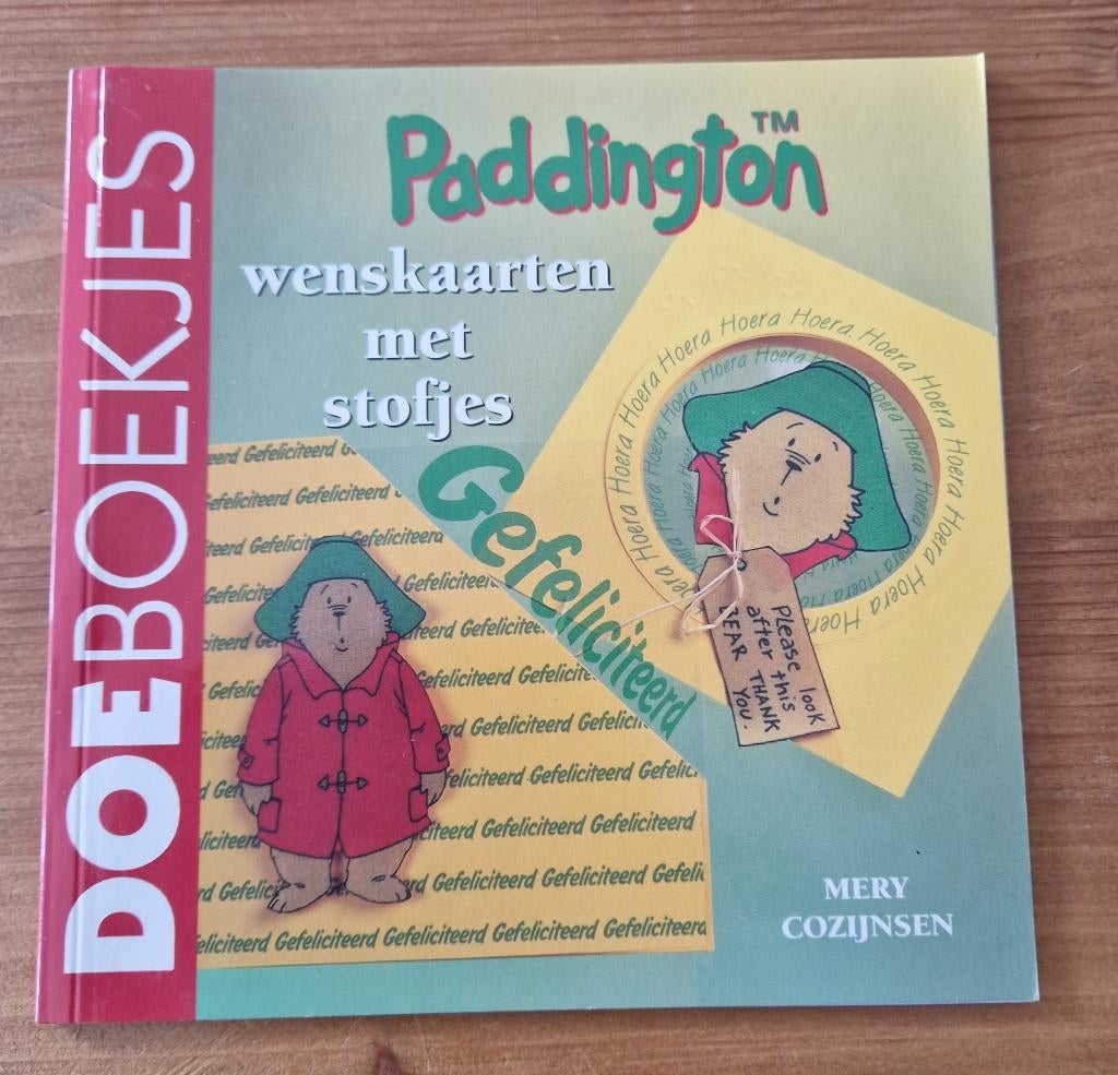 Doeboekje Paddington wenskaarten met stofjes zgan, Ophalen of Verzenden, Zo goed als nieuw, Overige thema's, Overige typen