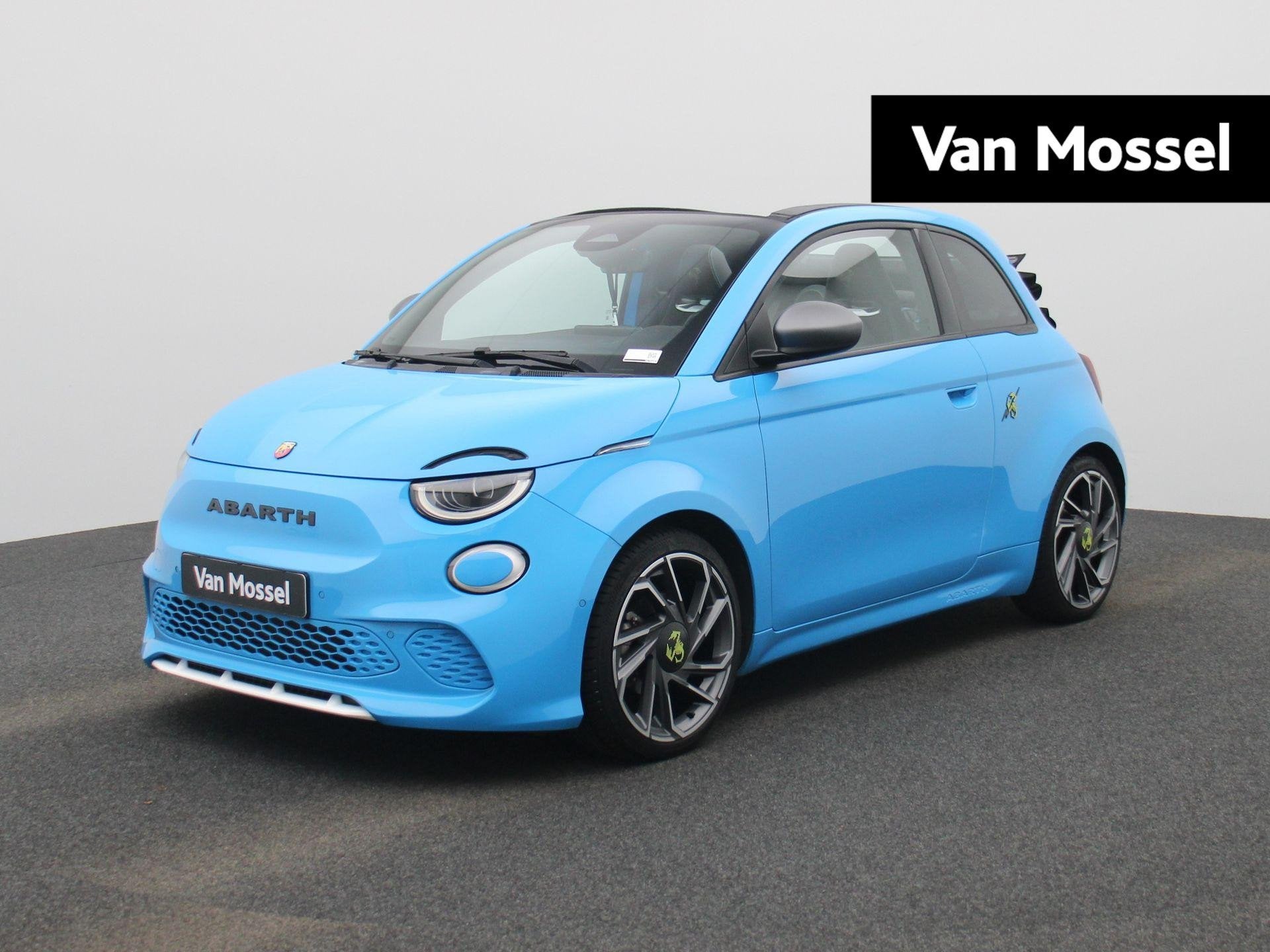 Abarth Fiat 500C Abarth Scorpionissima 42 kWh | Navigatiesys, 12 maanden, Gebruikt, Alcantara, 155 pk