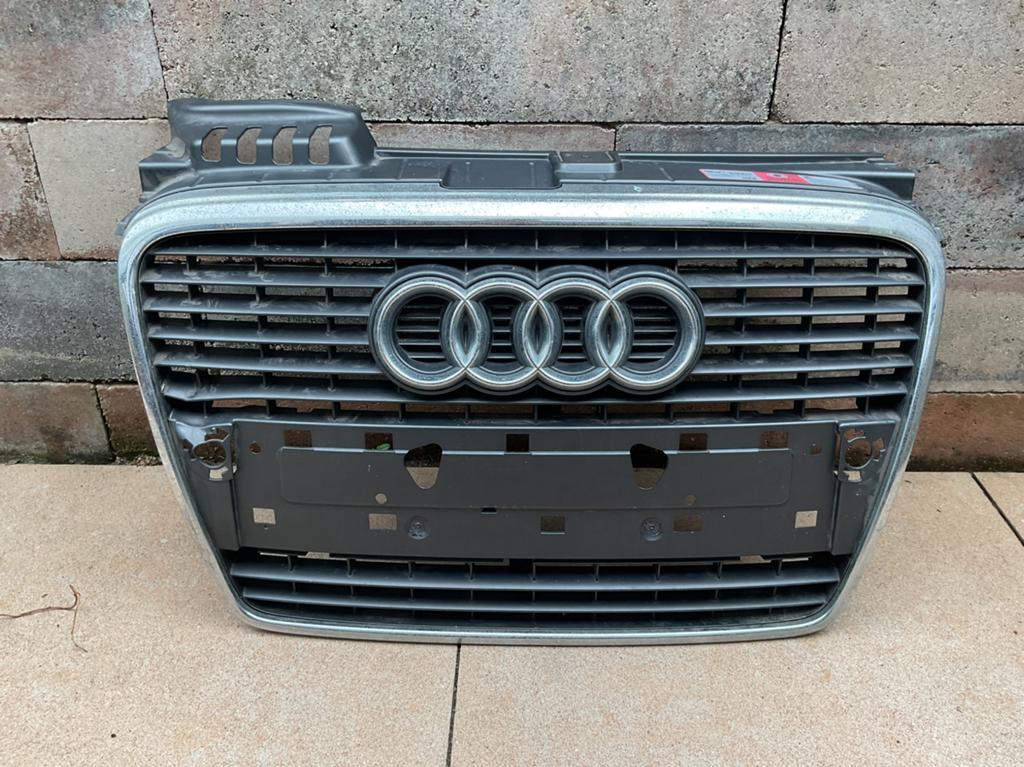 Audi A6 C6 Grille - Gebruikt, Gebruikt, Voor, Bumper, Audi