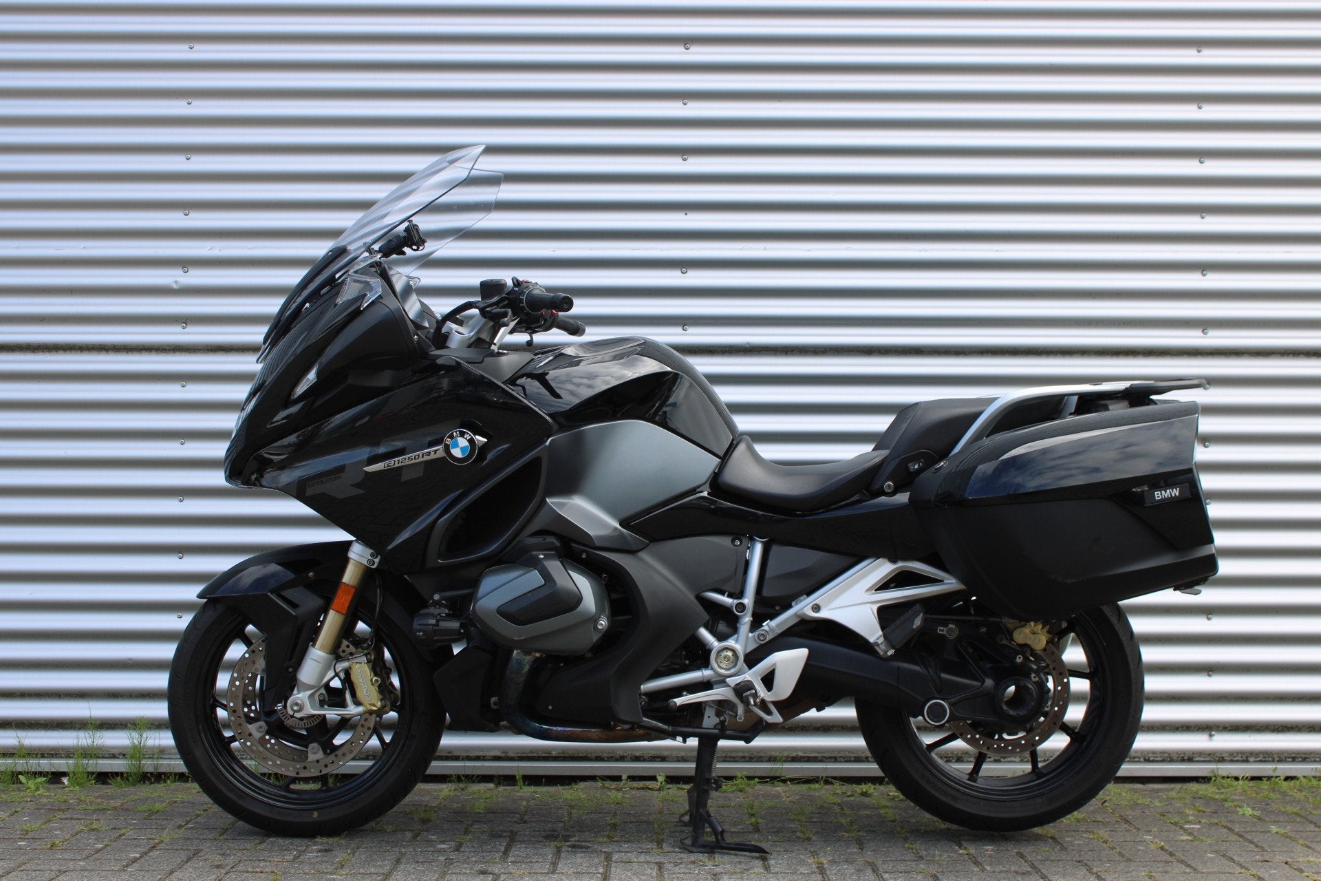 BMW R 1250 RT |1ste eigenaar |Dealer onderhouden (bj 2024), Verkoop.motorrad@oostland-enschede.nl, 1254 cc, Gebruikt, Spaansland 10
7543BG  ENSCHEDE, NL