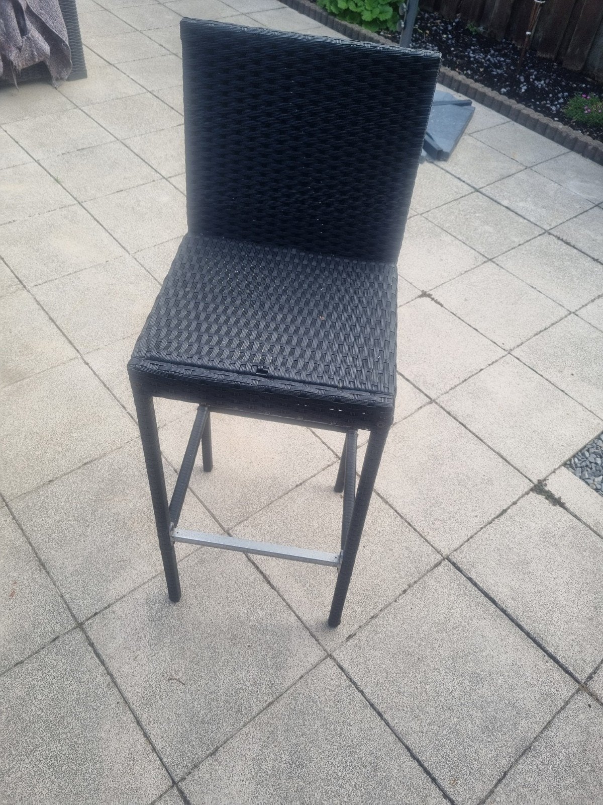 Tafel met 6 stoelen (gratis tafel, stoelen €30), Tuin en Terras, Ophalen, Gebruikt, 6 zitplaatsen, Tuinset