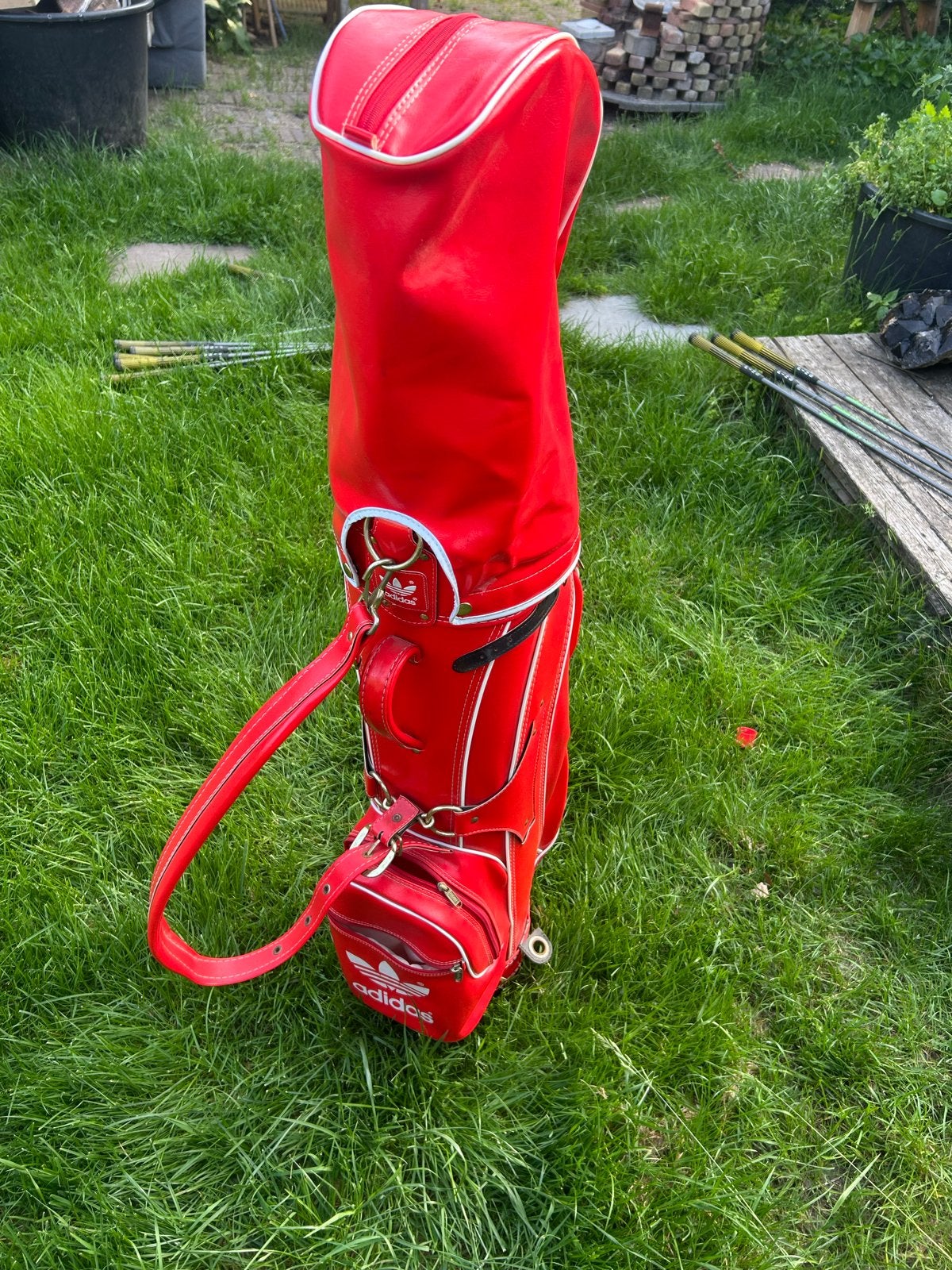 Vintage Adidas golftas met complete Prism golfset