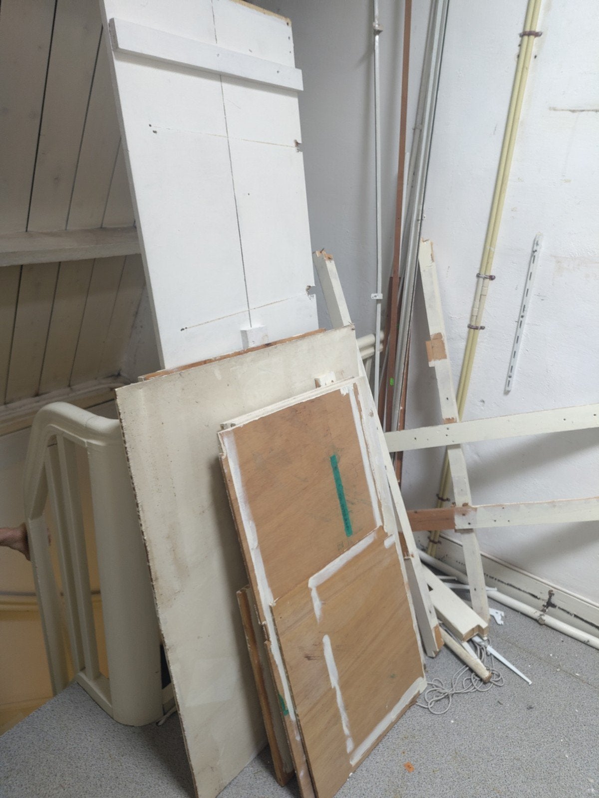 Gratis hout: Ideaal voor projecten, Doe-het-zelf en Verbouw, Ophalen, Gebruikt, Minder dan 25 mm, Overige typen