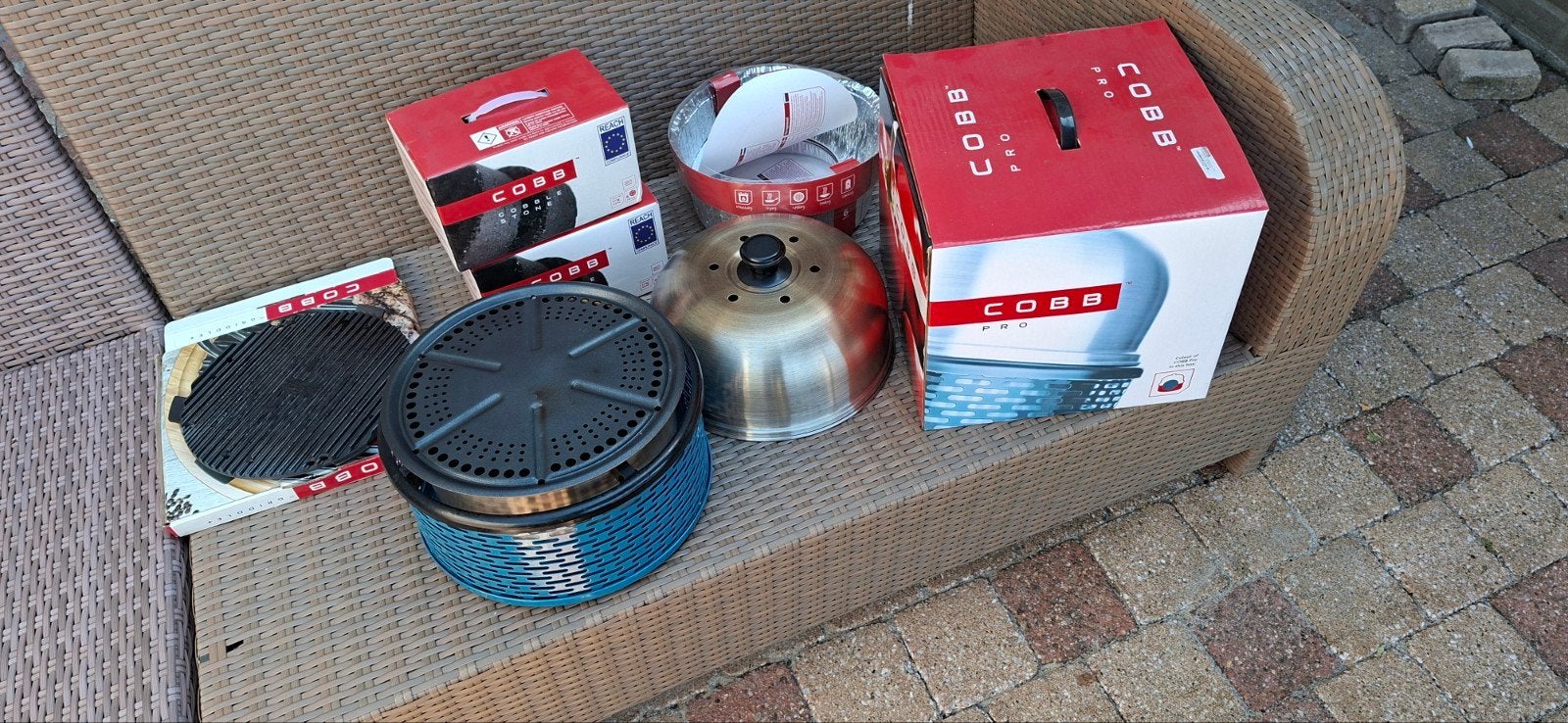 Cobb Pro barbecue - Zo goed als nieuw, compleet, Ophalen of Verzenden, Zo goed als nieuw, Cobb