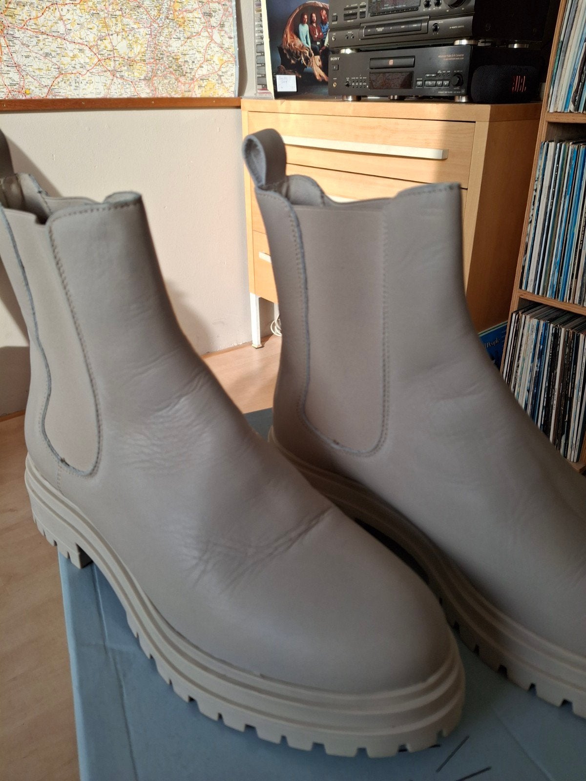 korte laarsjes mt 41 manfield, Kleding | Dames, Beige, Lage of Enkellaarzen, Nieuw, Ophalen of Verzenden