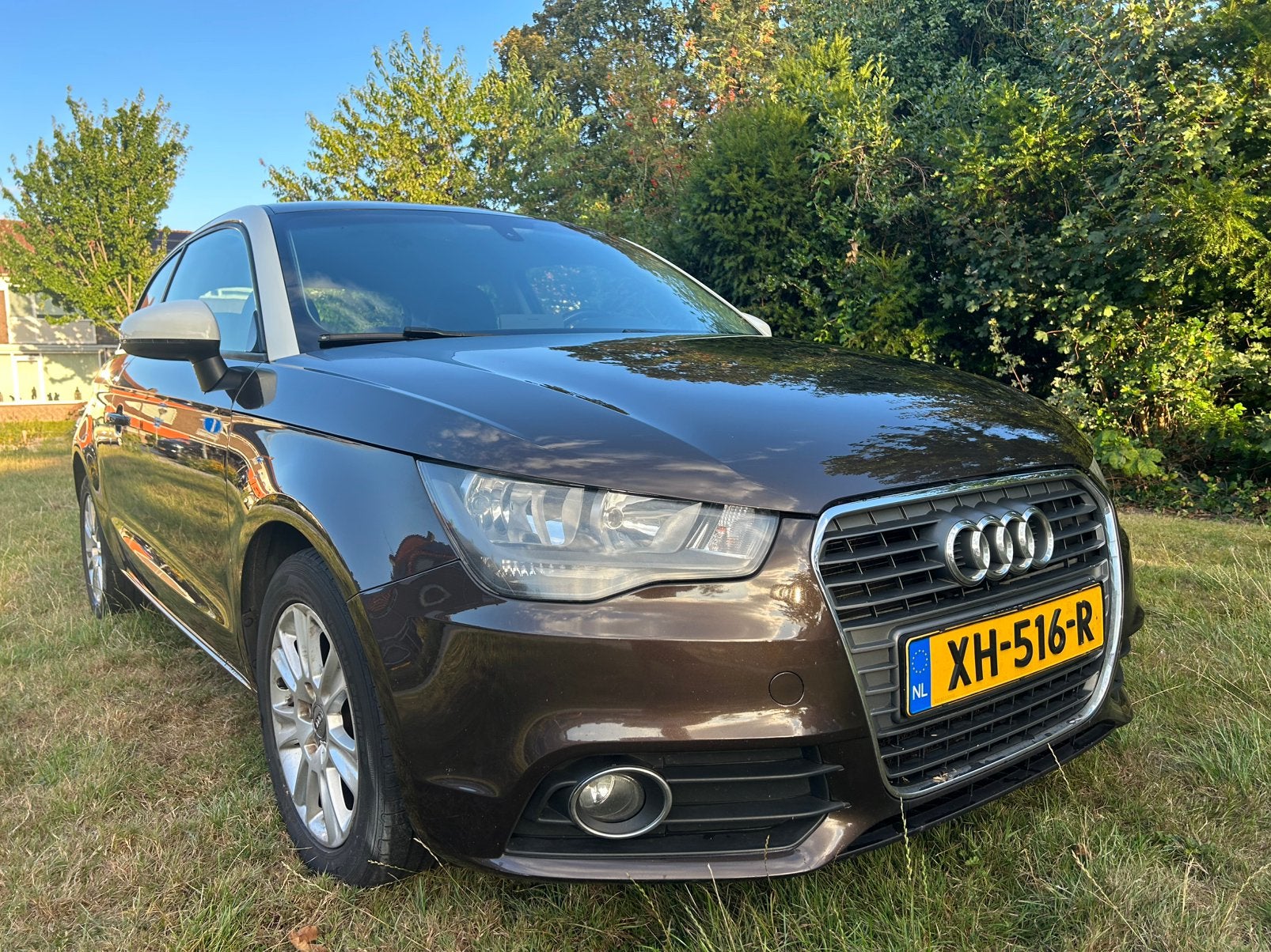 Audi A1 1.2 Tfsi 63KW 2011 Bruin Nieuwe Apk, Voorwielaandrijving, 4 cilinders, Bruin, 4 stoelen