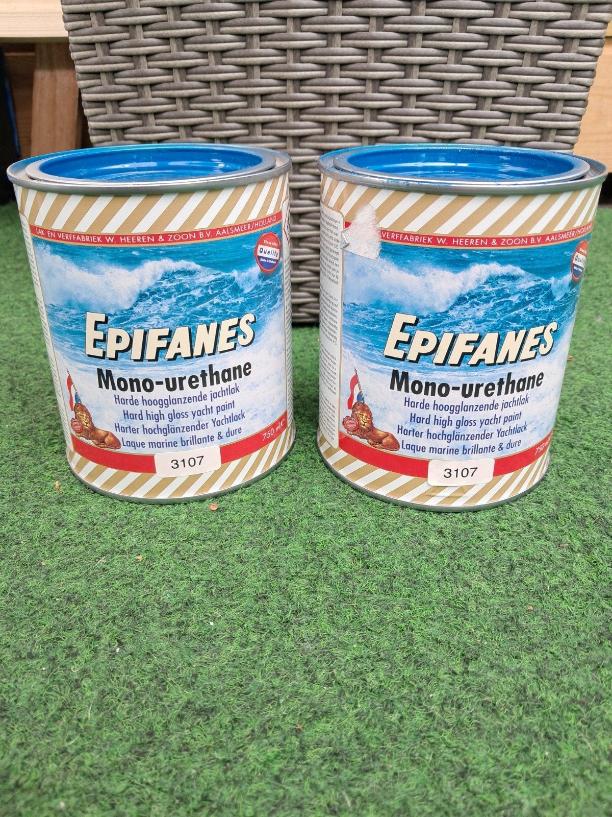Twee volle blikken Epifanes Mono-urethane jachtlak blauw, Ophalen of Verzenden, Nieuw, Verven