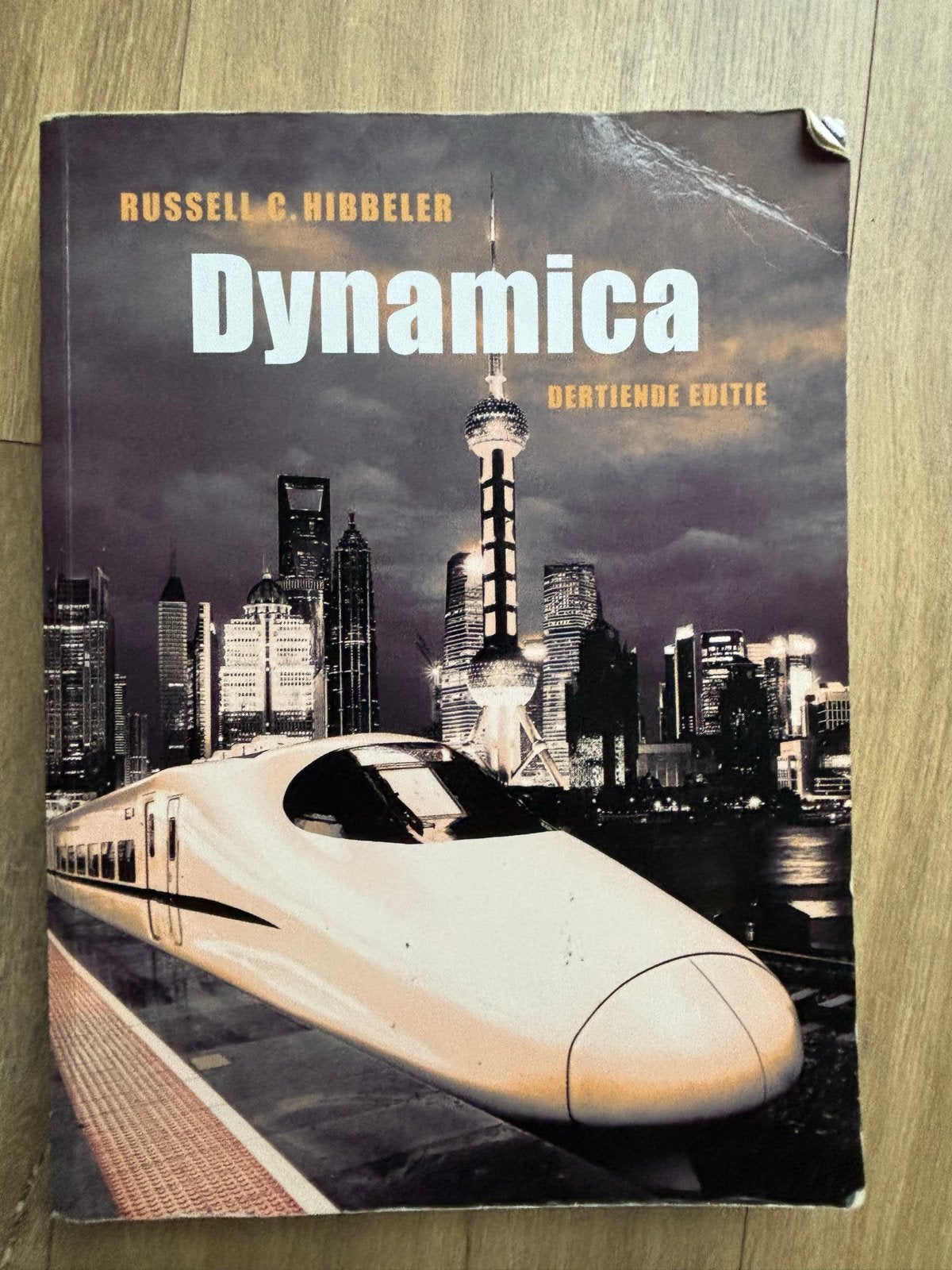 Dynamica Dertiende Editie - Russell C. Hibbeler, Ophalen, Beta, Gelezen, HBO