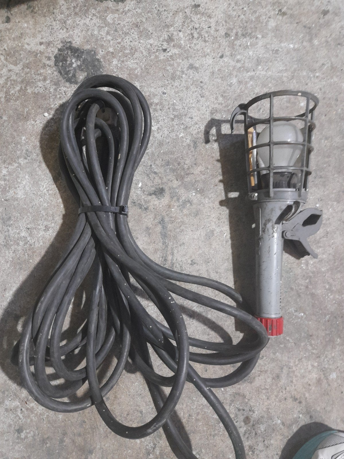 Looplamp met 20m kabel, Ophalen of Verzenden, Gebruikt, Lamp met armatuur