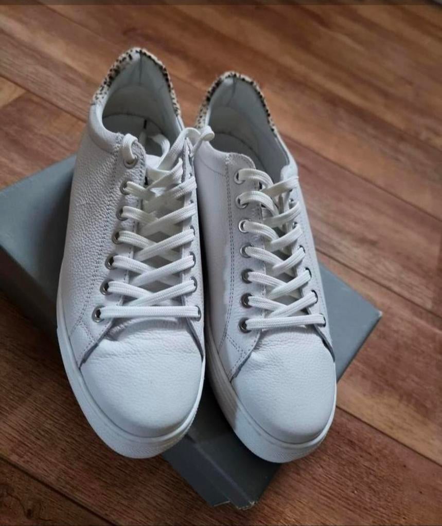 Maruti sneakers mt.42, Kleding | Dames, Schoenen, Ophalen of Verzenden, Zo goed als nieuw, Sneakers of Gympen