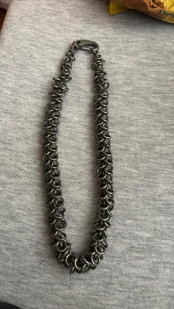 Unieke ketting van schakels - Stoer en stijlvol, Sieraden, Tassen en Uiterlijk, Kettingen, Ophalen of Verzenden, Gebruikt, Grijs