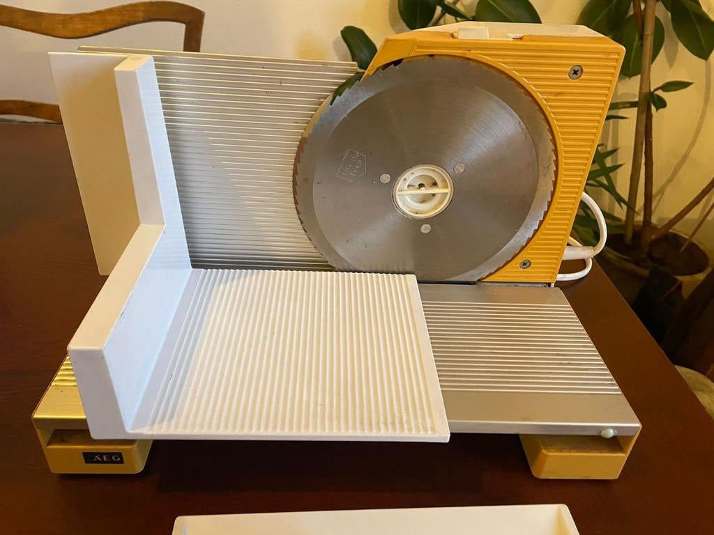 Vintage AEG Allessnijder / Snijmachine – Jaren '70 Design, Ophalen