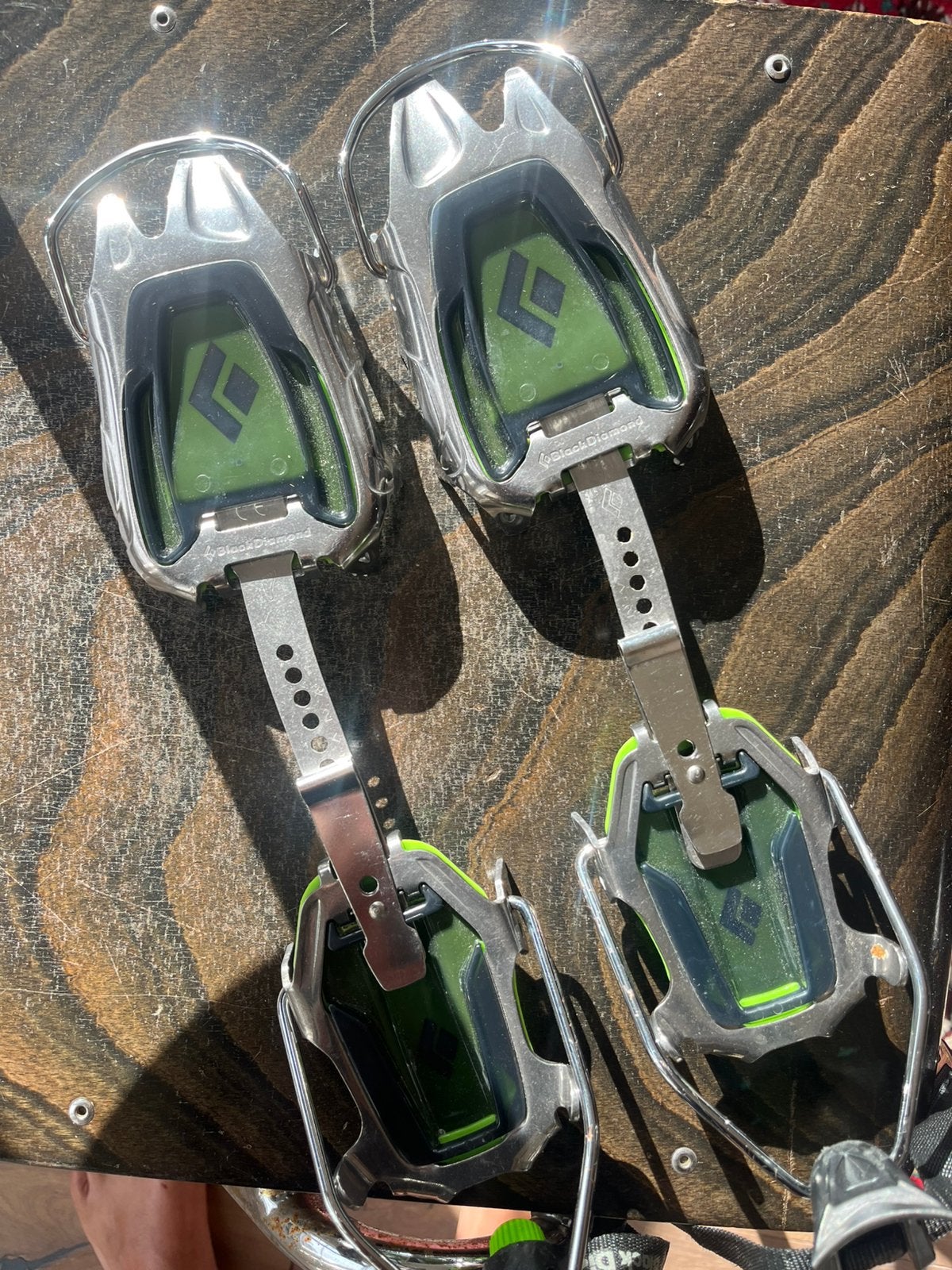 Black Diamond Sabre tooth crampon, Ophalen of Verzenden, Zo goed als nieuw, Klimsportschoenen
