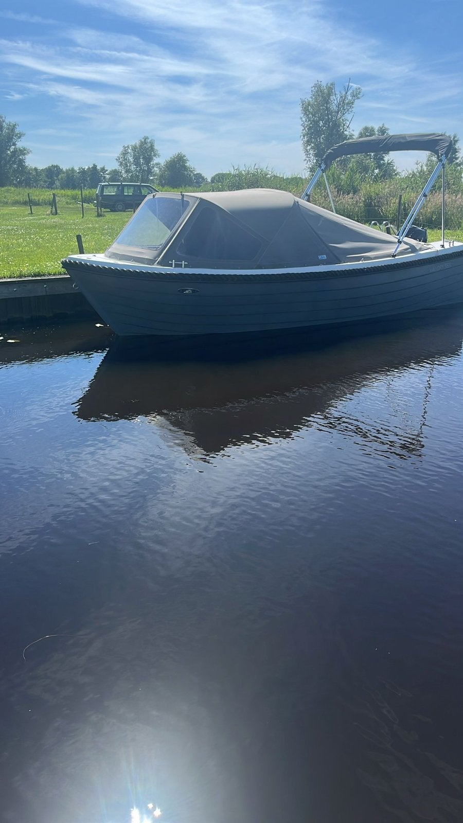 Sloep Valory 555 met zonnedek xxl en biminitop, Ophalen, Zo goed als nieuw