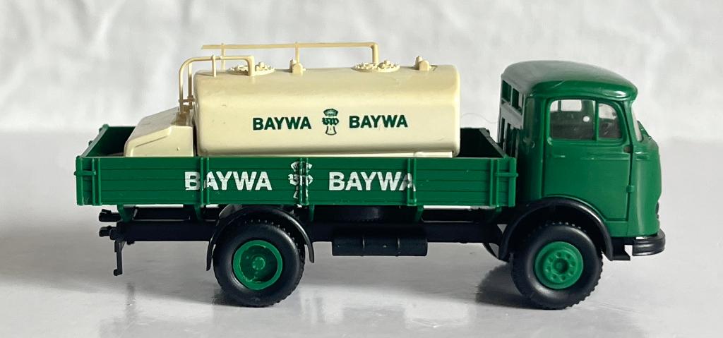 Brekina:  Mercedes LP 328 "Baywa", Ophalen of Verzenden, Gebruikt, Bus of Vrachtwagen, Brekina