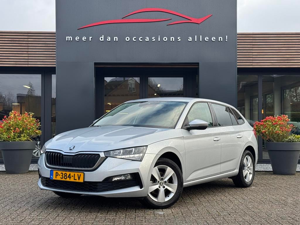 Skoda Scala Scala 1.0 TSI 110pk Greentech Ambition, Auto's, Skoda, Voorwielaandrijving, 12 maanden, Scala, Gebruikt