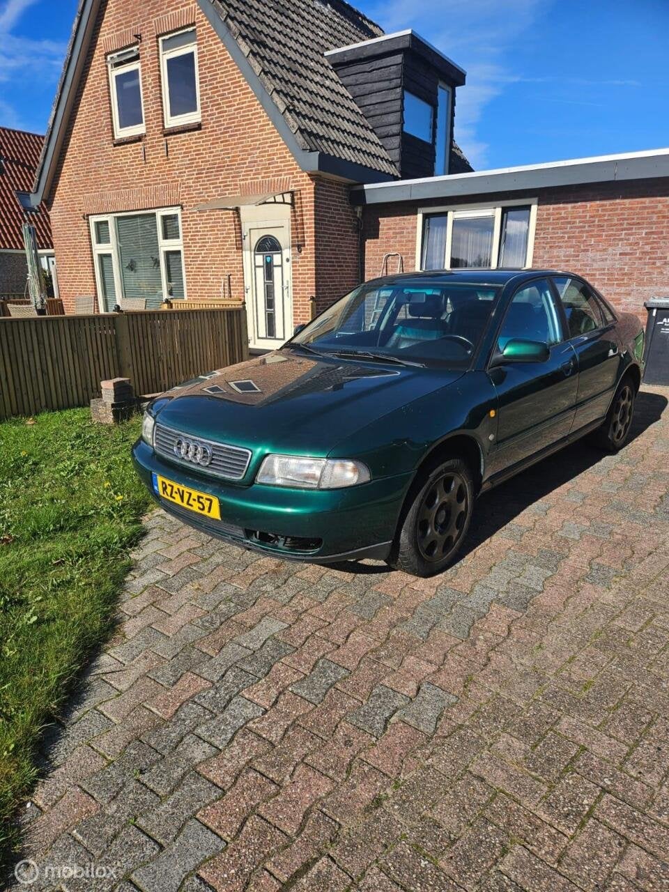Audi A4 Limousine 1.6, Auto's, 1160 kg, 101 pk, Gebruikt, 4 cilinders