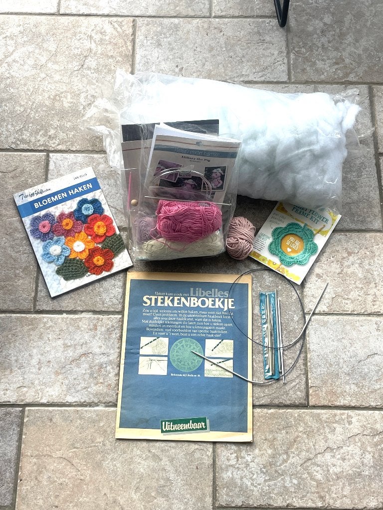 Bundel haakspulletjes, crochet, stekenboekje, bloemenhaken, Diversen, Overige typen, Onbekend, Ophalen of Verzenden