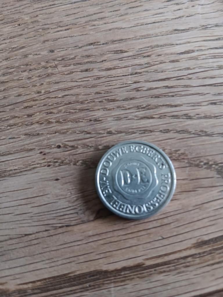 Douwe Egberts muntje, Postzegels en Munten, Ophalen of Verzenden