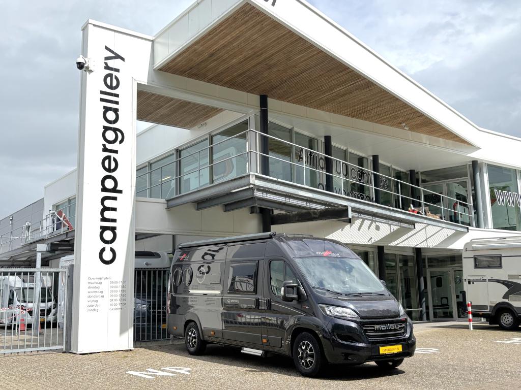 Carthago Malibu Van Charming 640 9TRAPS AUTOMAAT ENKELE BEDD, Buscamper of Camperbus, Overige brandstoffen, 6 tot 7 meter, Bedrijf