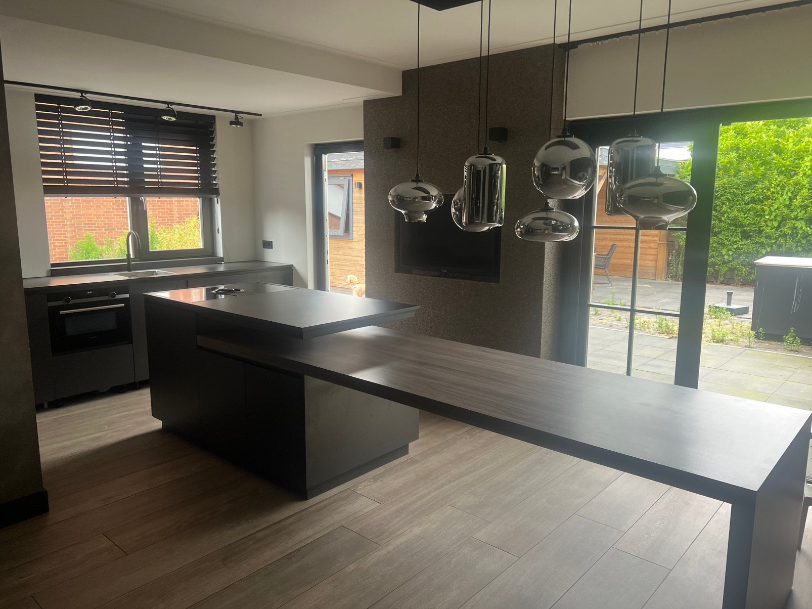 Prachtige handgemaakte keuken met kookeiland, Huis en Inrichting, Keuken | Complete keukens, Ophalen, Zwart, Overige typen, Zo goed als nieuw