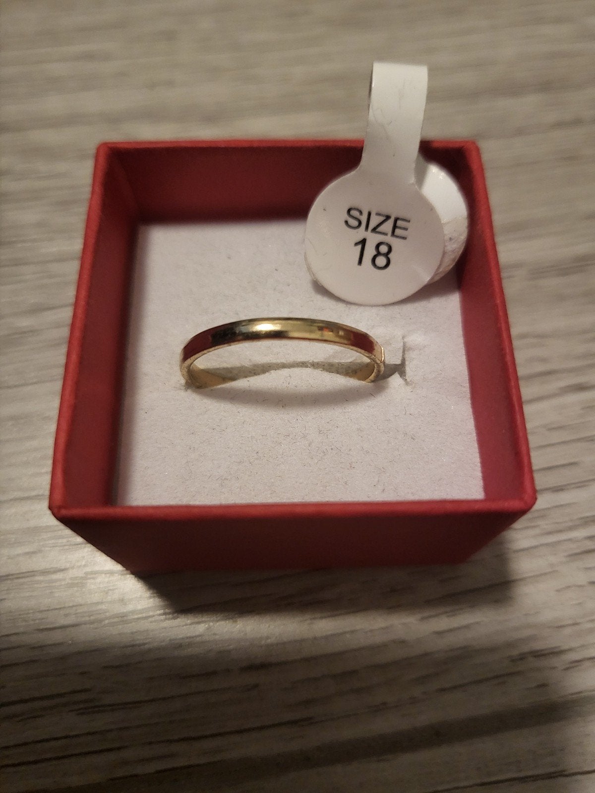 Nieuwe gouden ring, maat 18, 18 tot 19, Nieuw, Ophalen of Verzenden, Dame of Heer