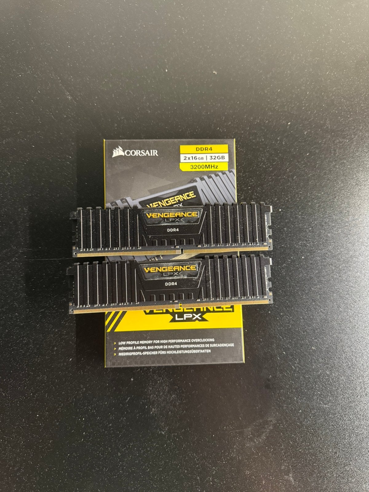 Corsair vengeance lpx 32gb 3200mhz, Computers en Software, Ophalen, 32 GB, DDR4, Zo goed als nieuw